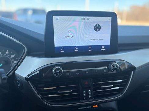 Used 2022 Ford Escape SE image 20