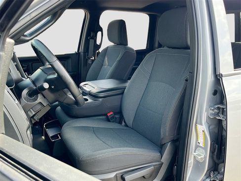 Certified 2024 RAM 2500 Tradesman w/ Chrome Appearance Group image 19