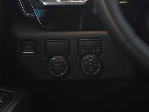 Used 2024 Chevrolet Silverado 1500 RST w/ Texas Edition Plus RWD image 22