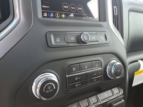 New 2026 GMC Sierra 2500 Pro AWD/4WD image 15