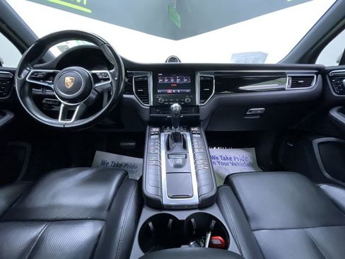 Used 2017 Porsche Macan S image 17
