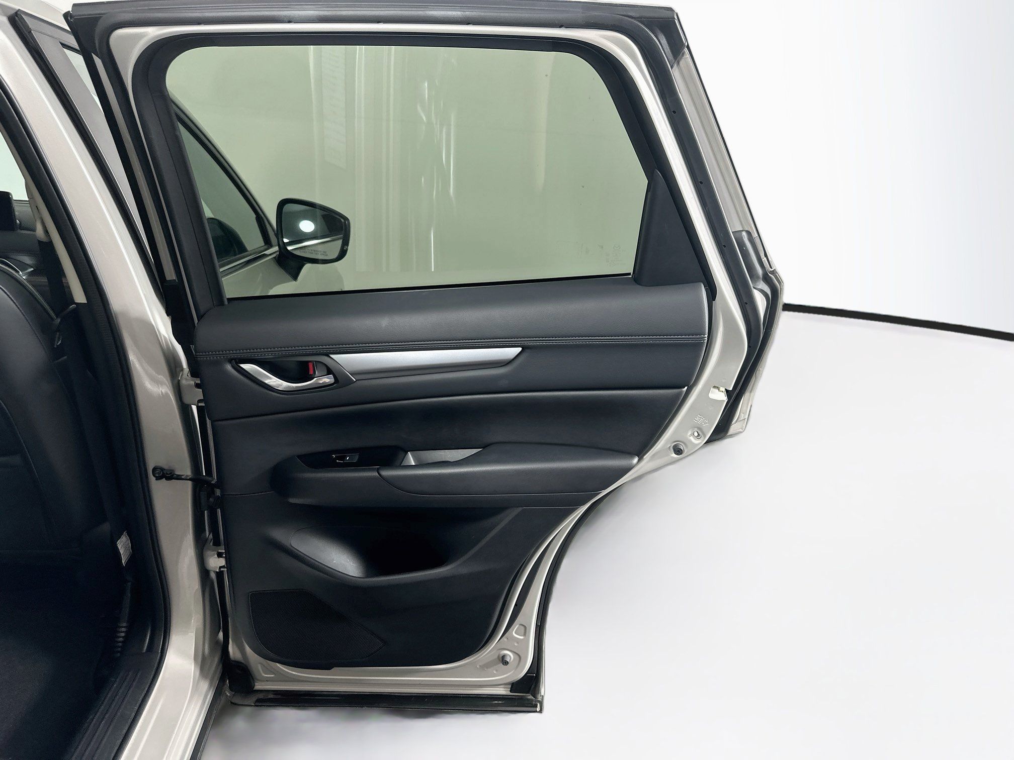 Used 2025 MAZDA CX-5 AWD 2.5 S w/ Select Package image 31