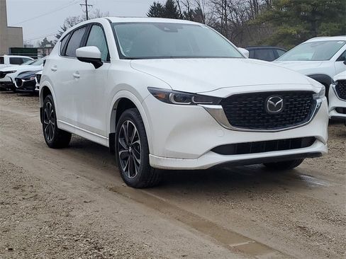 New 2025 MAZDA CX-5 AWD 2.5 S w/ Preferred Package image 4
