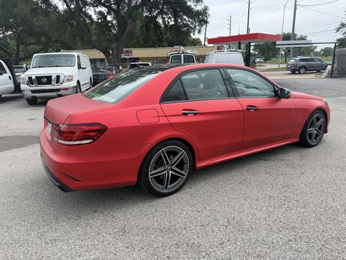 Used 2014 Mercedes-Benz E 350 Sedan image 12