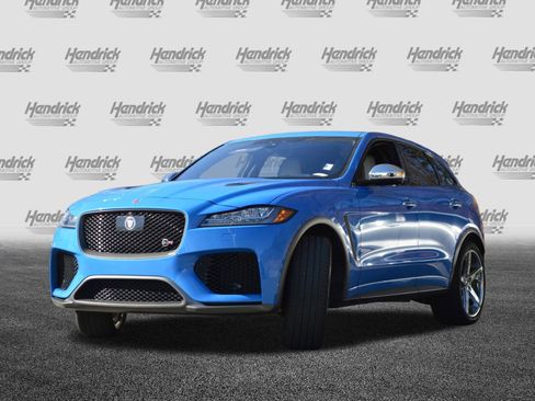 Used 2020 Jaguar F-PACE SVR image 10