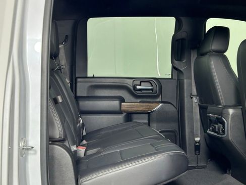 Used 2022 Chevrolet Silverado 3500 High Country AWD/4WD image 14