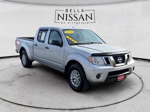 Used 2018 Nissan Frontier SV AWD/4WD image 7