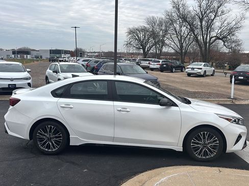 Used 2023 Kia Forte GT-Line image 6