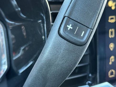 Used 2024 GMC Sierra 1500 SLT image 40