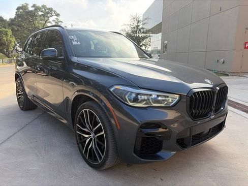Used 2022 BMW X5 M50i w/ Executive Package AWD/4WD image 6