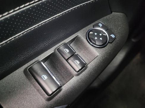 Used 2018 Ford Mustang Premium w/ Equipment Group 201A image 27