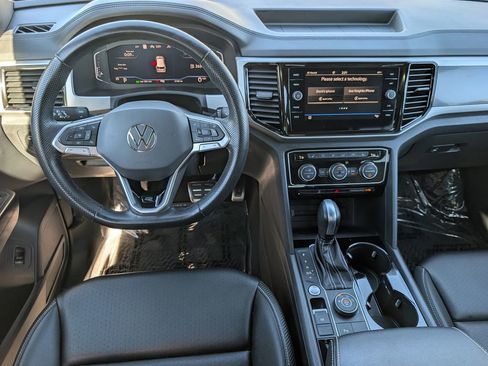 Used 2023 Volkswagen Atlas Cross Sport SEL R-Line image 19