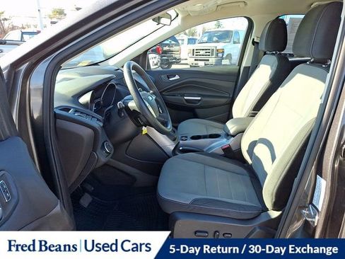 Used 2016 Ford Escape SE w/ Equipment Group 201A image 16