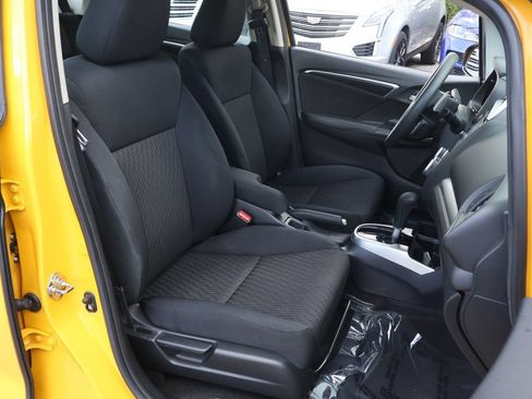 Used 2018 Honda Fit EX image 20