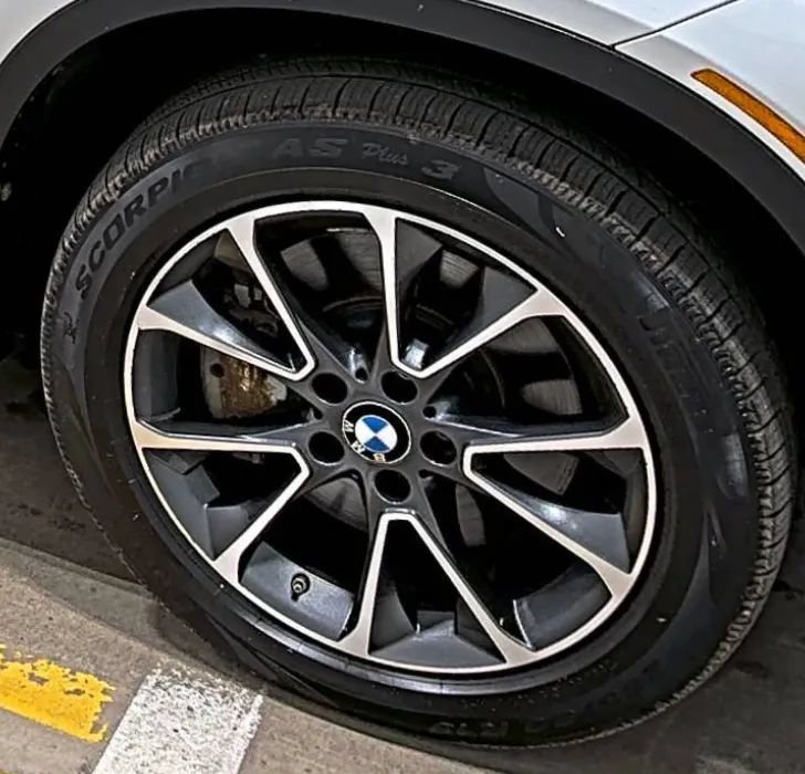 Used 2017 BMW X5 xDrive50i AWD/4WD image 11