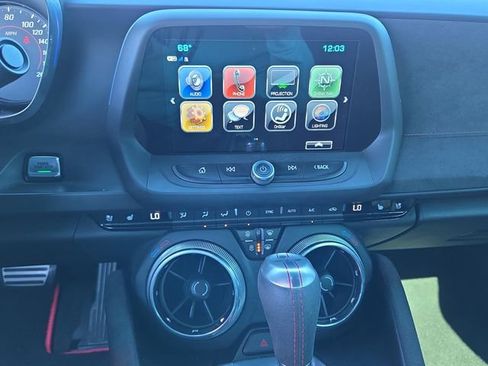 Used 2018 Chevrolet Camaro ZL1 image 24