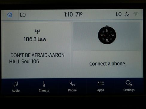 Used 2020 Ford Fusion SE w/ Equipment Group 151A FWD image 15