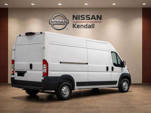 Used 2023 RAM ProMaster 2500 FWD image 6