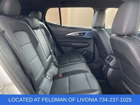 Certified 2024 Chevrolet Equinox EV LT FWD image 25