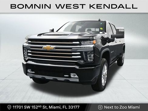 Used 2022 Chevrolet Silverado 2500 High Country w/ Z71 Off-Road Package image 8