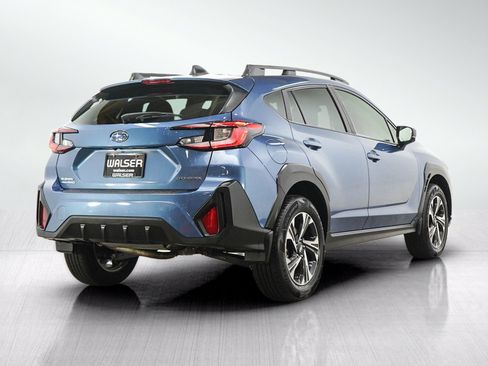 Used 2024 Subaru Crosstrek 2.0i Premium AWD/4WD image 5