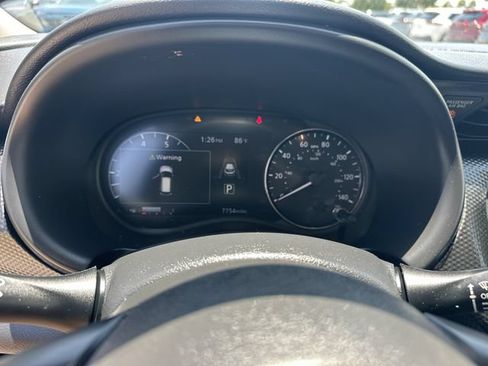 Used 2023 Nissan Kicks SV FWD image 18