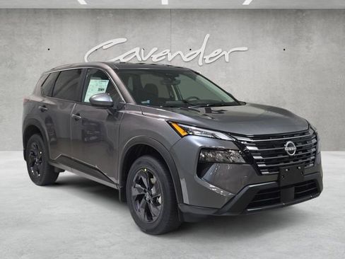 New 2026 Nissan Rogue SV FWD image 2