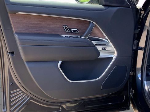 New 2026 Land Rover Range Rover SE AWD/4WD image 10