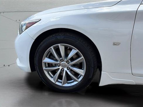 Used 2015 INFINITI Q50 AWD w/ Moonroof Package image 32