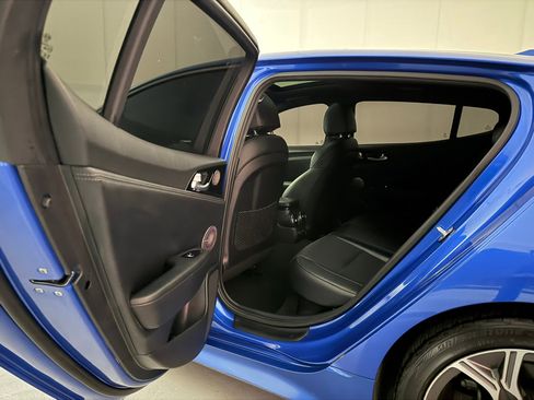 Used 2020 Kia Stinger GT-Line w/ Sun & Sound Package image 21