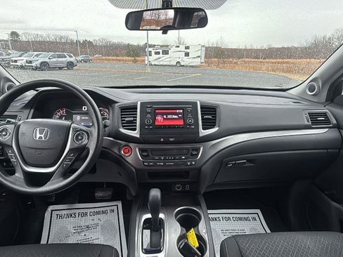 Used 2019 Honda Ridgeline Sport image 28