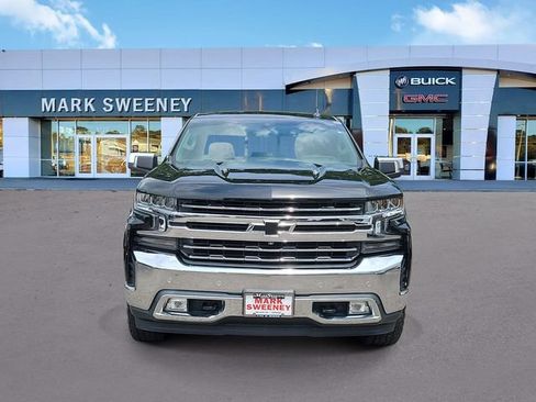 Used 2019 Chevrolet Silverado 1500 LTZ w/ LTZ Premium Package AWD/4WD image 2