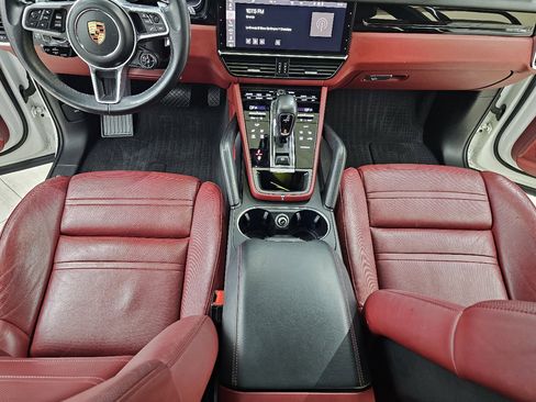 Used 2020 Porsche Cayenne E-Hybrid image 31