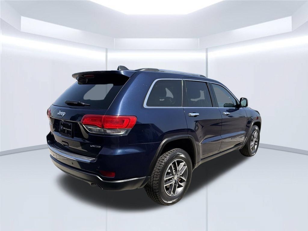 Used 2018 Jeep Grand Cherokee Limited AWD/4WD image 7