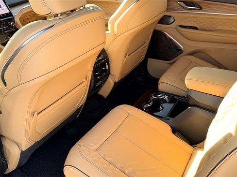 New 2025 Jeep Grand Cherokee L Summit w/ Obsidian Package image 12