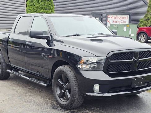 Used 2019 RAM 1500 Express w/ Wheel & Sound Group AWD/4WD image 8
