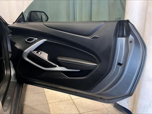 Used 2022 Chevrolet Camaro SS image 12