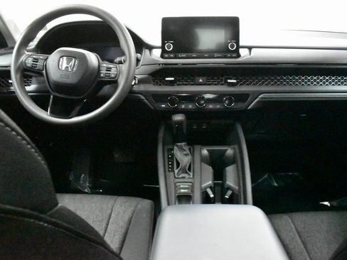Used 2023 Honda Accord EX image 16