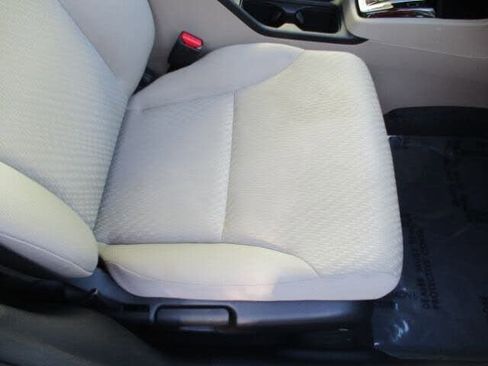 Used 2014 Honda Civic LX image 25