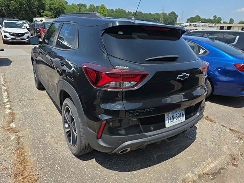 Used 2022 Chevrolet TrailBlazer RS w/ Sun and Liftgate Package AWD/4WD image 4