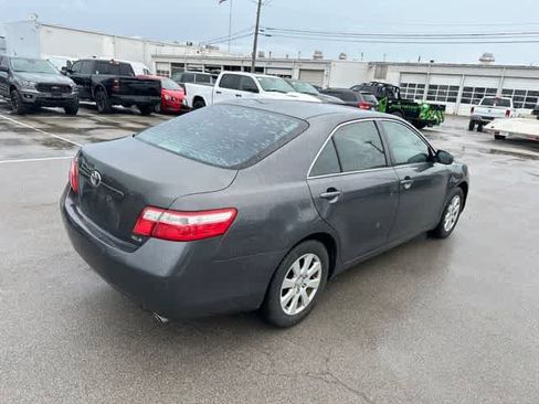 Used 2007 Toyota Camry XLE FWD image 18