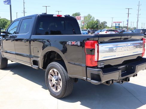 Used 2024 Ford F250 King Ranch AWD/4WD image 8