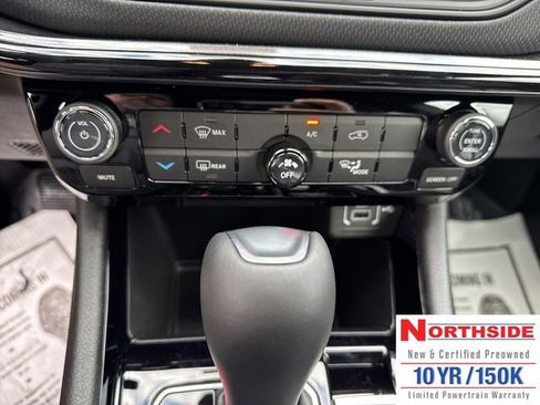 New 2026 Jeep Compass Latitude image 22