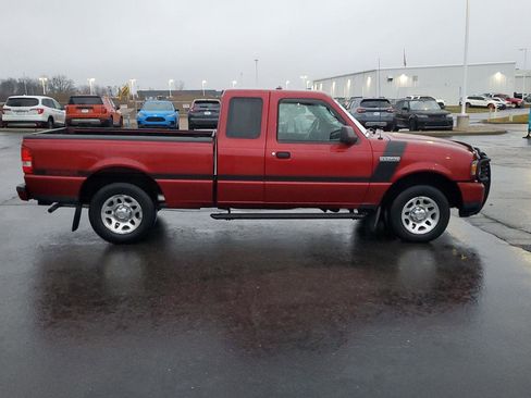 Used 2011 Ford Ranger XLT image 9
