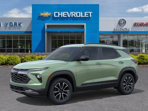 New 2026 Chevrolet TrailBlazer ACTIV w/ Convenience Package AWD/4WD image 2