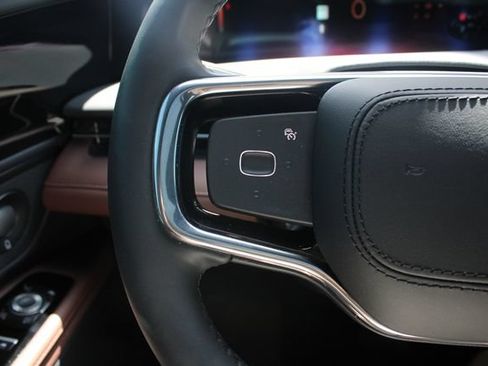 New 2026 Lincoln Nautilus Reserve AWD/4WD image 13