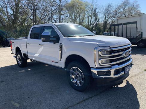 New 2025 Ford F250 King Ranch w/ Chrome Package image 6