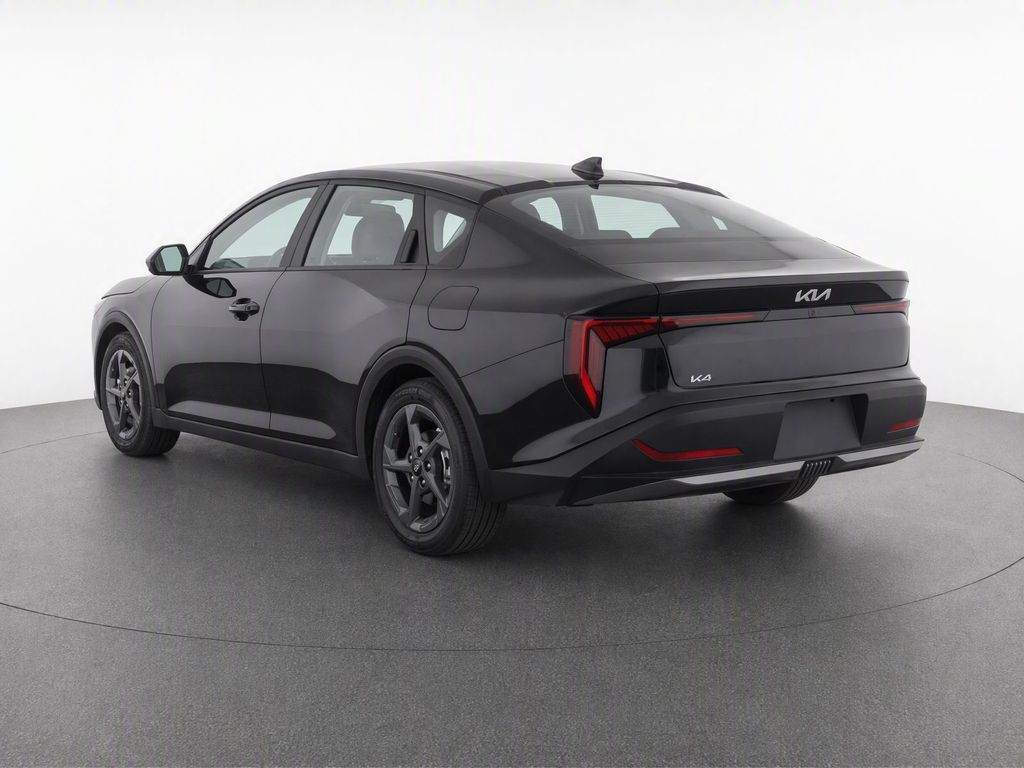 Used 2025 Kia K4 FWD image 6