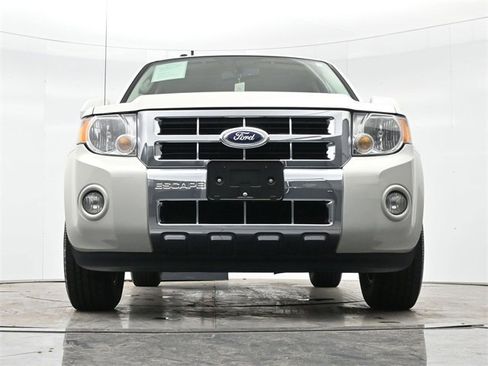 Used 2011 Ford Escape Limited w/ 302A Rapid Spec Order Code image 26