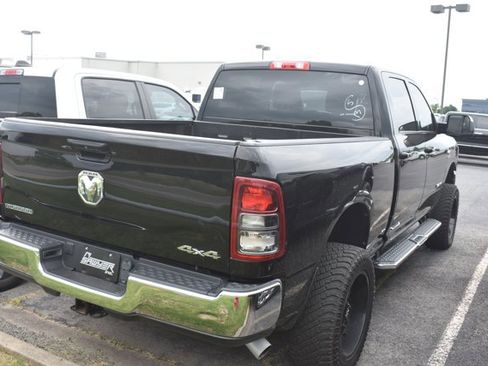 Used 2022 RAM 2500 Big Horn AWD/4WD image 5